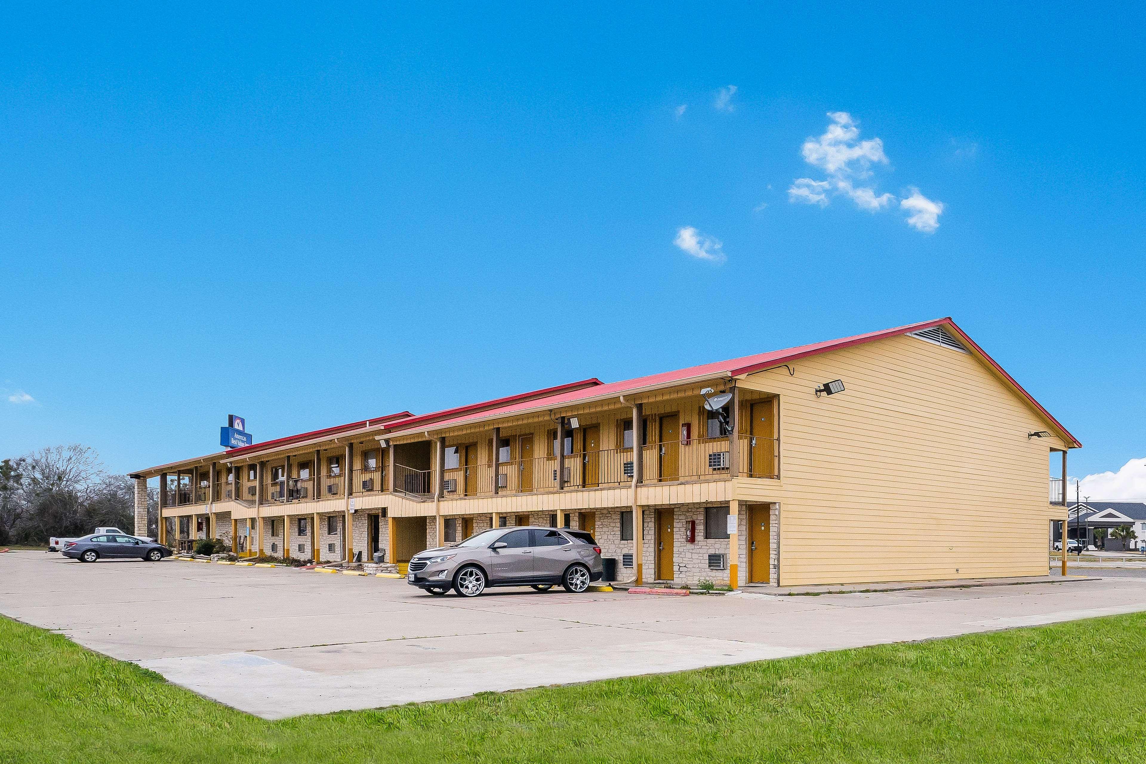 Americas Best Value Inn Refugio Luaran gambar